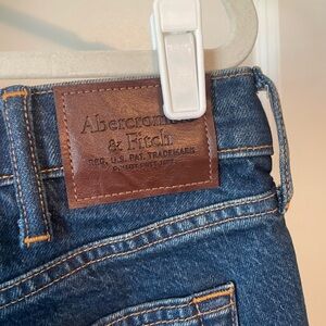 Men’s NWOT Abercrombie Jeans